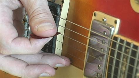 Check your Guitar Tuning here, Online Guitar Tuner, Video Demonstration