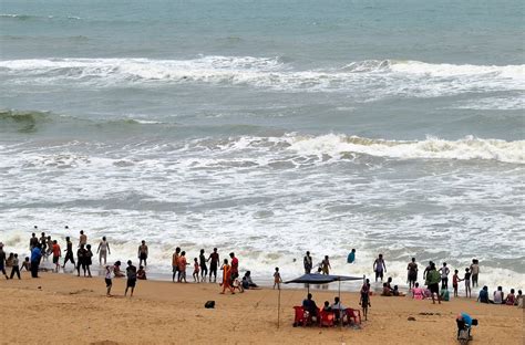 Hopetaft: Beach Puri Jagannath Temple