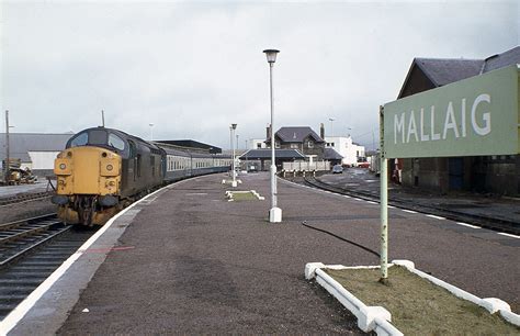 Scotland Mallaig Station 37108 | March 1982 | Beechwood Photography ...