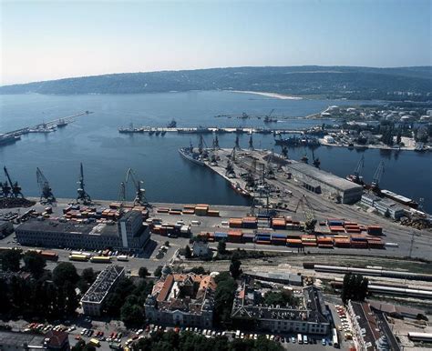 Varna Port - Harbours review