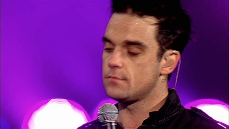 Robbie Williams: Live at Knebworth - Robbie Williams Image (3437054) - Fanpop