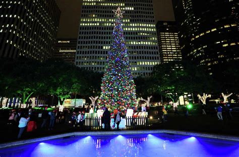 Houston sets city holiday events downtown