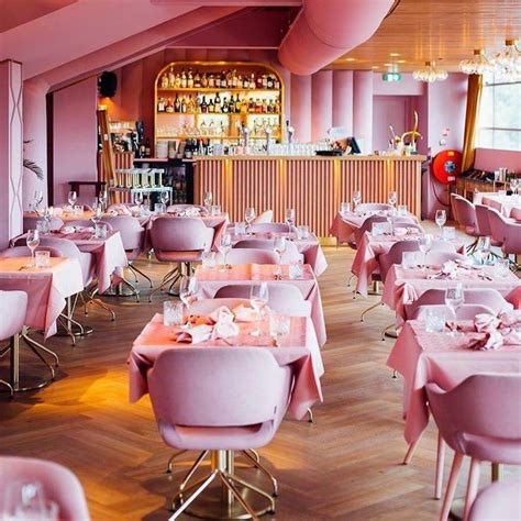 Pin by Naisha Araujo on London cafe in 2020 (With images) | Pink restaurant, Cafe interior ...