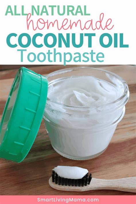 Make your own coconut oil toothpaste with this easy DIY recipe! This all natural toothpaste ...