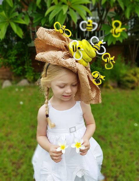 How to make a Bumble Bee Easter Parade Hat | Easter hat parade, Girls easter bonnet, Easter hats