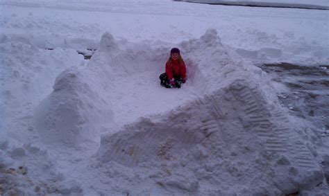 Snow Fort Architecture: A Critical Analysis | BUILD Blog