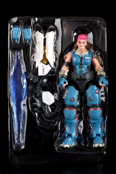 Hasbro: Overwatch Ultimates Zarya Review