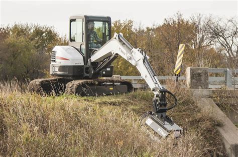 Bobcat intros 40-inch FMR flail mower attachment for compact excavators ...