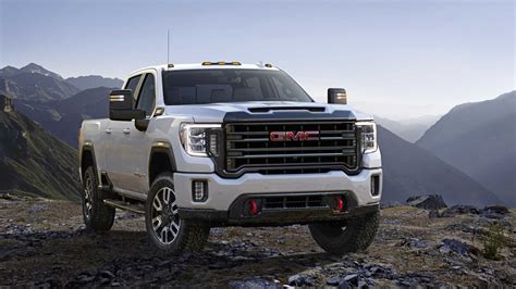 2020 GMC Sierra HD 2500 AT4 Crew Cab | Gmc 2500, Gmc trucks, Lifted ...