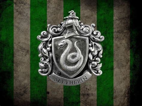 Slytherin House Crest Wallpaper