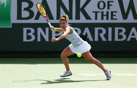 WTA 1000 Indian Wells: Jasmine Paolini serves twice for the match but ...