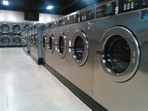 How to Find a Commercial Laundry Equipment Company