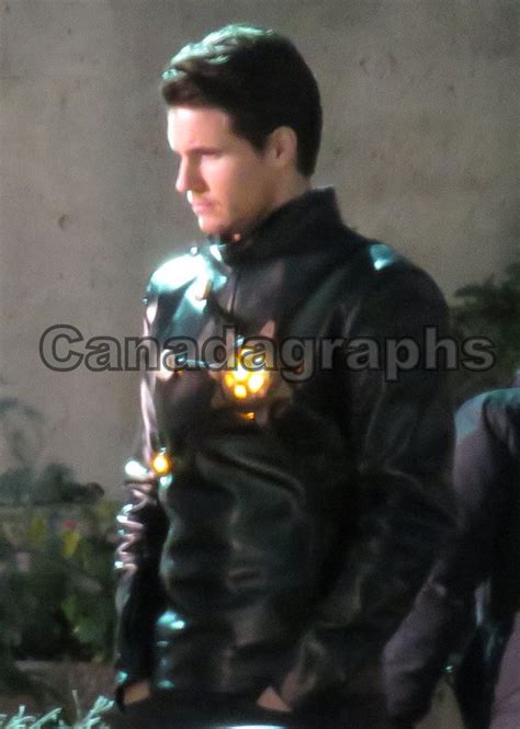 The Flash Spoiler: Robbie Amell Is Returning | FlashTVNews