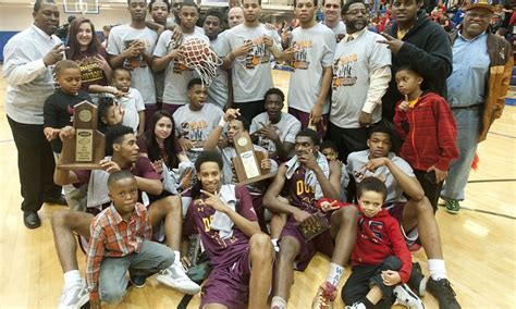 Doss overcomes rough off-season, repeats as Sixth Region champ | USA TODAY High School Sports