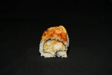 Hawaii Roll ( 8 pcs) - Yonge-Finch | R Sushi