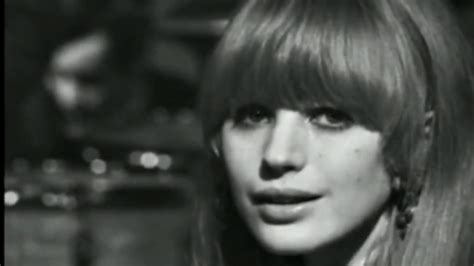 Marianne Faithfull - As Tears Go By (1964) - YouTube