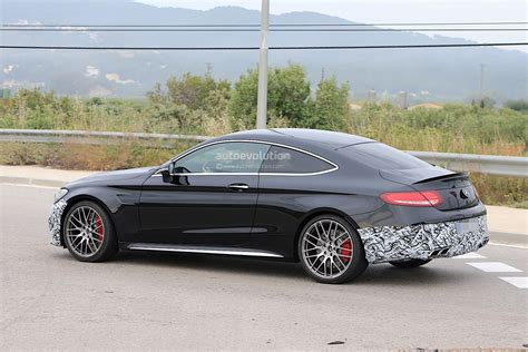 2018 Mercedes-AMG C63 Coupe Facelift Spied for the First Time - autoevolution