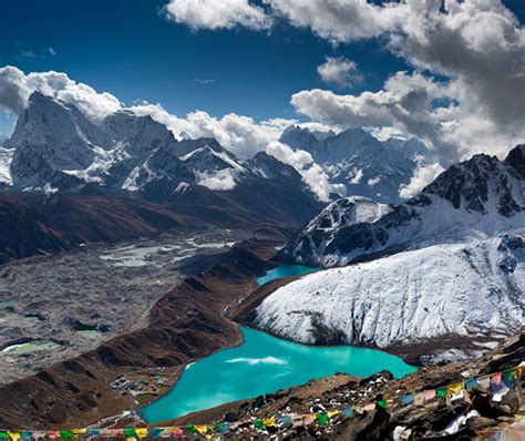 Gokyo Lake Trekking - Nepal Mangolian