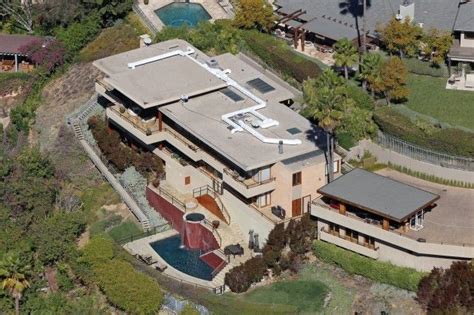 Zac Efron House - GESTUVD