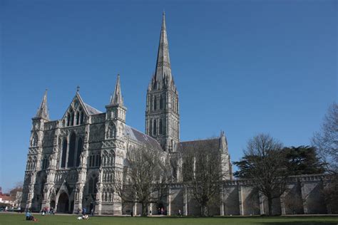 Salisbury Cathedral by Topaz172 on DeviantArt