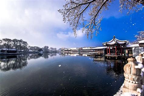 First snow of winter hits Beijing - Chinadaily.com.cn