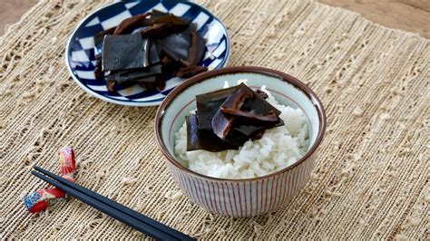 Shiitake and Kombu Tsukudani Recipe – Japanese Cooking 101