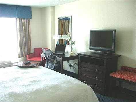 Discount Coupon for Hampton Inn & Suites Anaheim - Garden Grove in ...