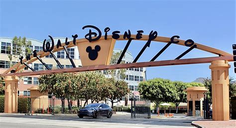 The Walt Disney Studios - Wikipedia