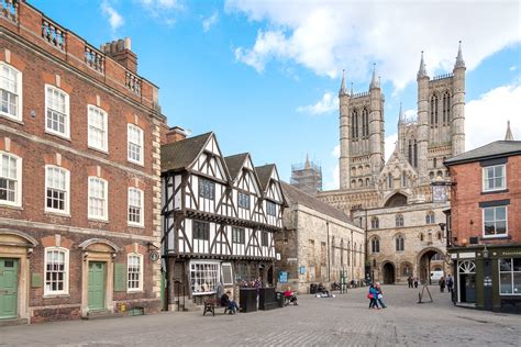 10 Best Things to Do in Lincoln - What is Lincoln Most Famous For? – Go Guides