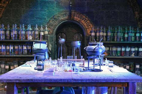 Potions Classroom | Harry potter cake, Harry potter london, Harry potter