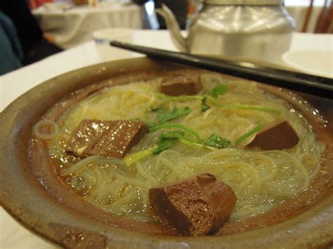 A Field Guide to Chinese Street Food: Duck Blood Soup