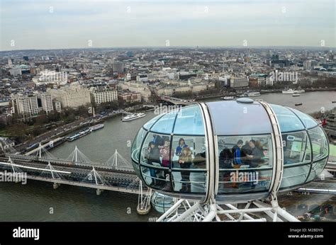 the london eye view Stock Photo - Alamy