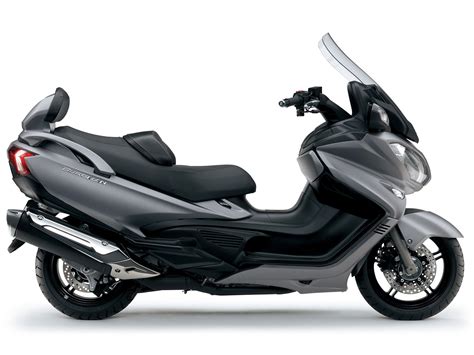 2013 Suzuki Burgman 650 Executive ABS Scooter Pictures