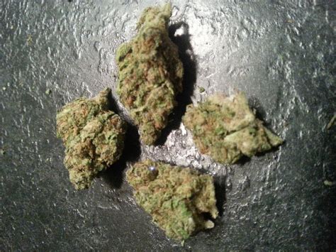 Blueberry Yum Yum aka Yum Yum Weed Strain Information | Leafly