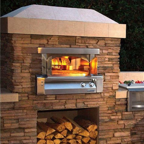 How to Build an Outdoor Pizza Oven