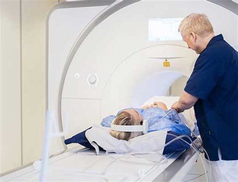 How to Become an MRI Technologist – Salary, Training