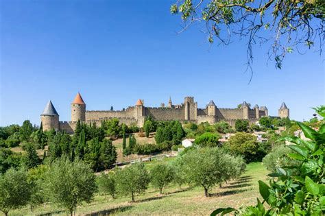 Visit Languedoc, France - Vintage Travel