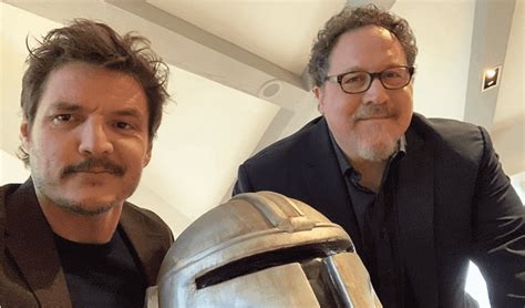 'Mandalorian' Creator Jon Favreau Almost Starred In 'Friends' - Inside the Magic