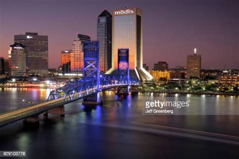 106 Jacksonville Skyline Night Stock Photos, High-Res Pictures, and Images - Getty Images