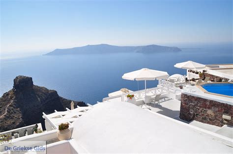 Imerovigli Santorini | Holidays in Imerovigli Greece