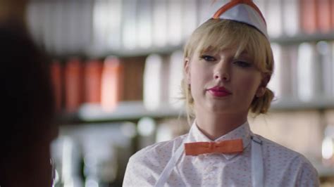 Taylor Swift Stars in Capital One Commercial as a Waitress | Teen Vogue