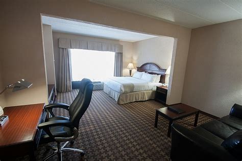 Huntington Hotel Coupons for Huntington, West Virginia - FreeHotelCoupons.com