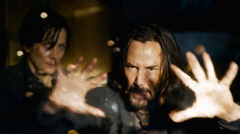 The Matrix 4: Trailer gives first taste of Keanu Reeves' sci-fi comeback - BBC News