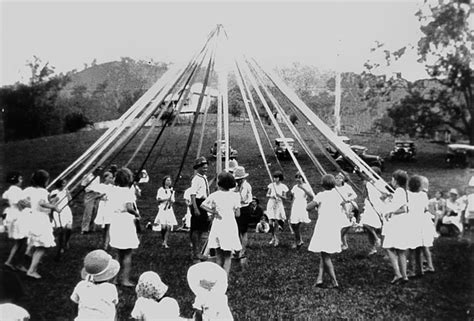 May Day Maypole Dances and History - Owlcation