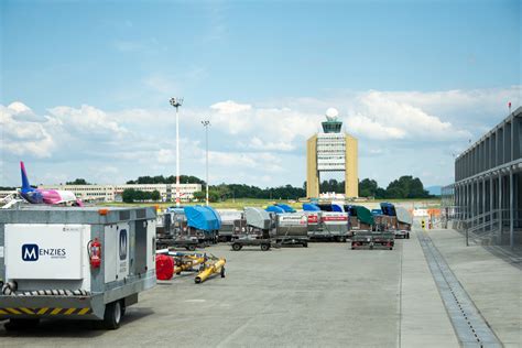 Budapest Airport: Terminal 3 within the decade, Terminal 1 to reopen