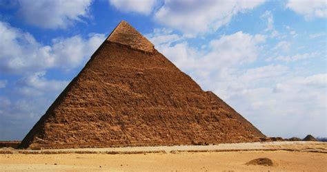 Pyramid of Khafre - CulturalHeritageOnline.com