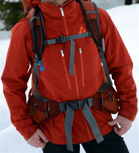 Gear Review: Osprey Atmos 65 AG Pack - REI Blog