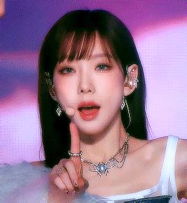 seulsdaon — taeyeon 'invu' @ smtown live 2023 : smcu palace