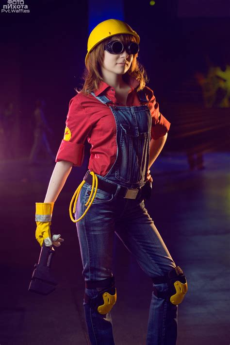 Engineer cosplay by Pvt-Waffles on DeviantArt