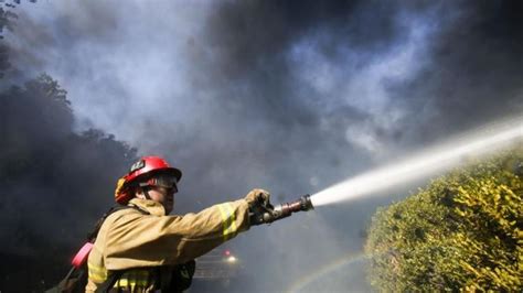 26,000 under evacuation orders near Los Angeles